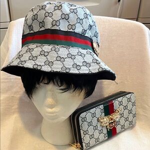 Cute Gucci Fashion Monogram Hat and Wallet with Red and Green Stripe